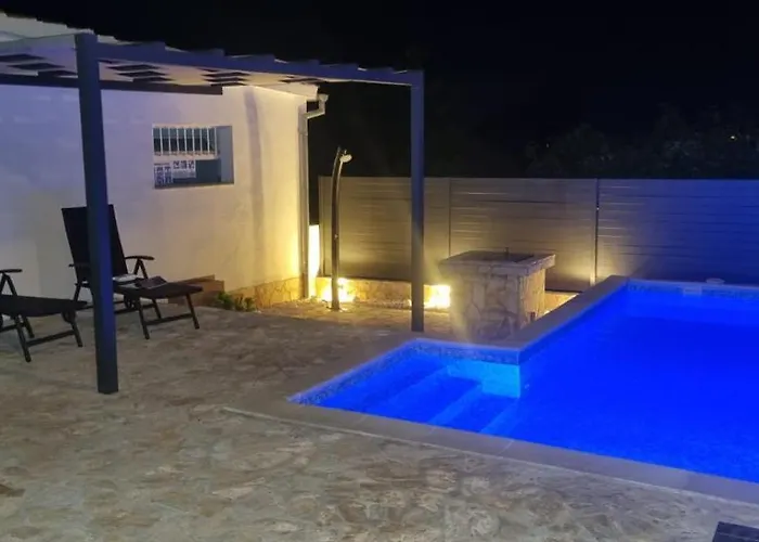 Kuca Za Odmor Angelina Villa Primošten